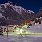 Tobia Apartamento Canazei